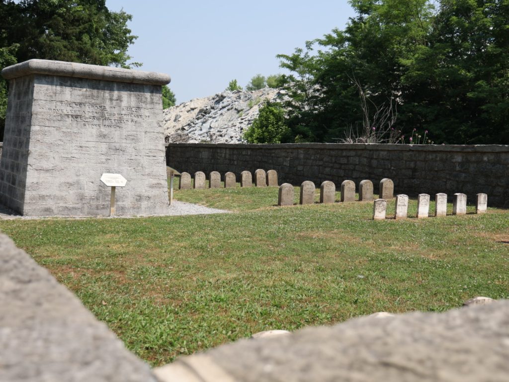 Tennessee National Parks: Your Complete Visitor Guide (2026) 7 Cemetary with head stones and stone wall
